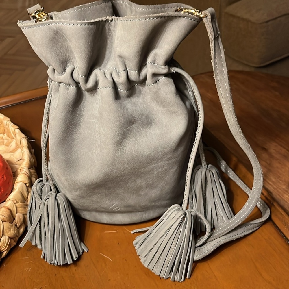 Grey nubuck suede bucket crossbody drawstring bag - Picture 11 of 16